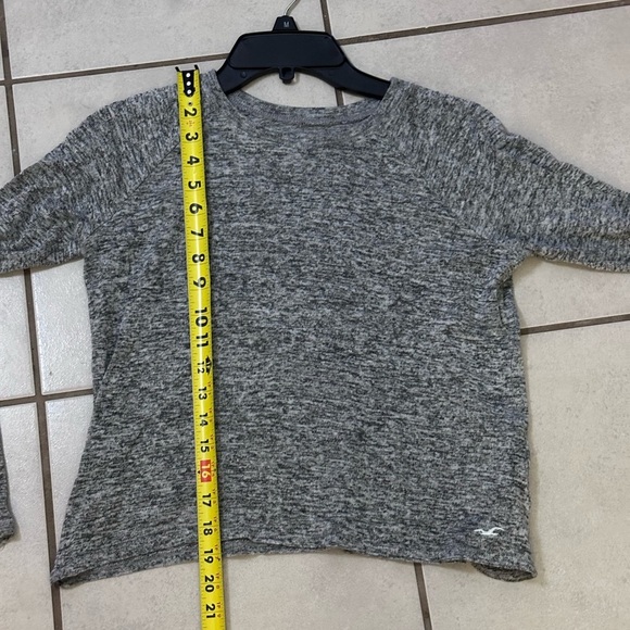 Hollister Women Must Have Collection Gray Longsleeve Shirt Size XS - Picture 6 of 7